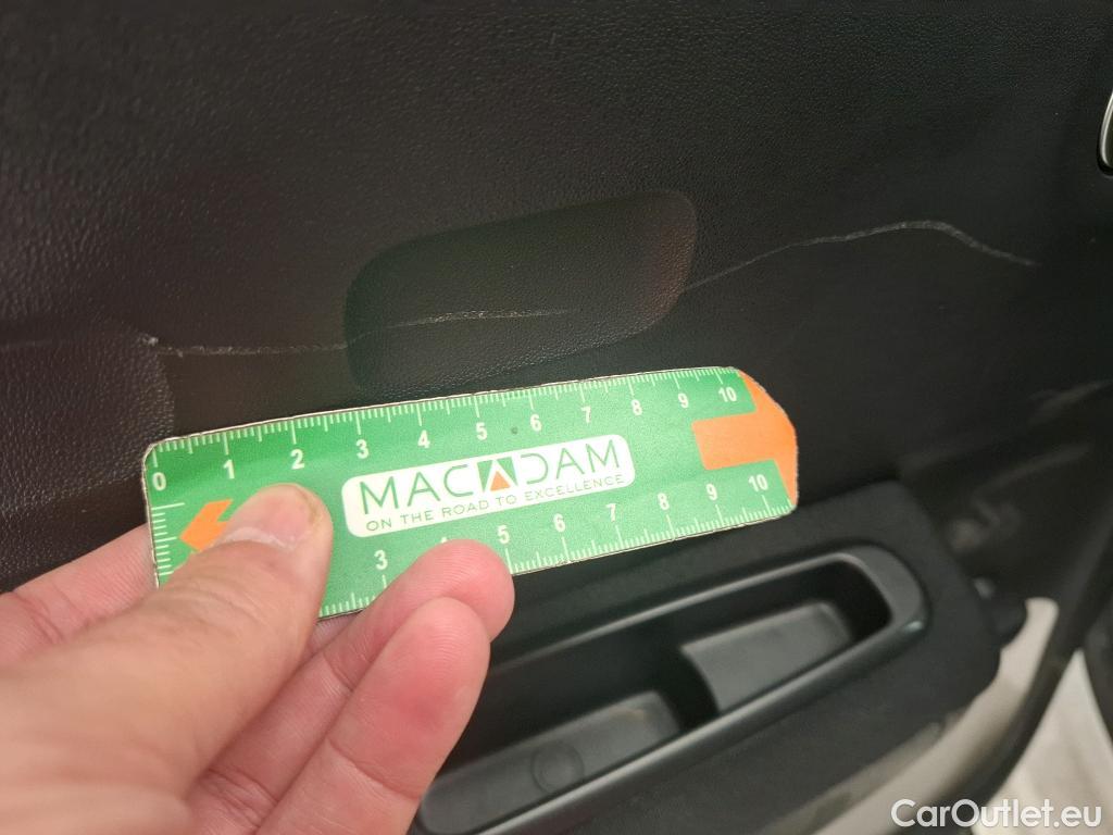  Citroen  C3  Shine 1.2 PureTech 110CV BVA6 E6d #7