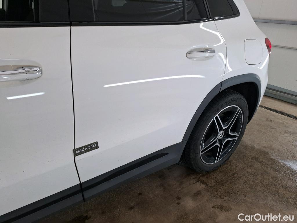  Mercedes  GLA MERCEDES-BENZ  / 2020 / 5P / SUV 1.3  250 e AMG LINE DCT #27