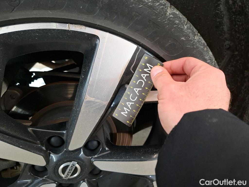  Nissan  Qashqai NISSAN  / 2017 / 5P / Crossover 1.3 DIG-T 140 Tekna #15