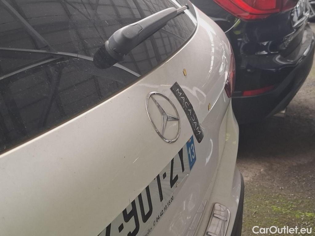  Mercedes  GLA MERCEDES-BENZ  / 2020 / 5P / SUV 1.3  250 e AMG LINE DCT #10