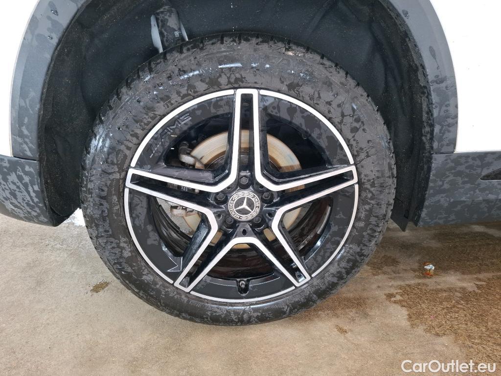  Mercedes  GLA MERCEDES-BENZ  / 2020 / 5P / SUV 1.3  250 e AMG LINE DCT #18