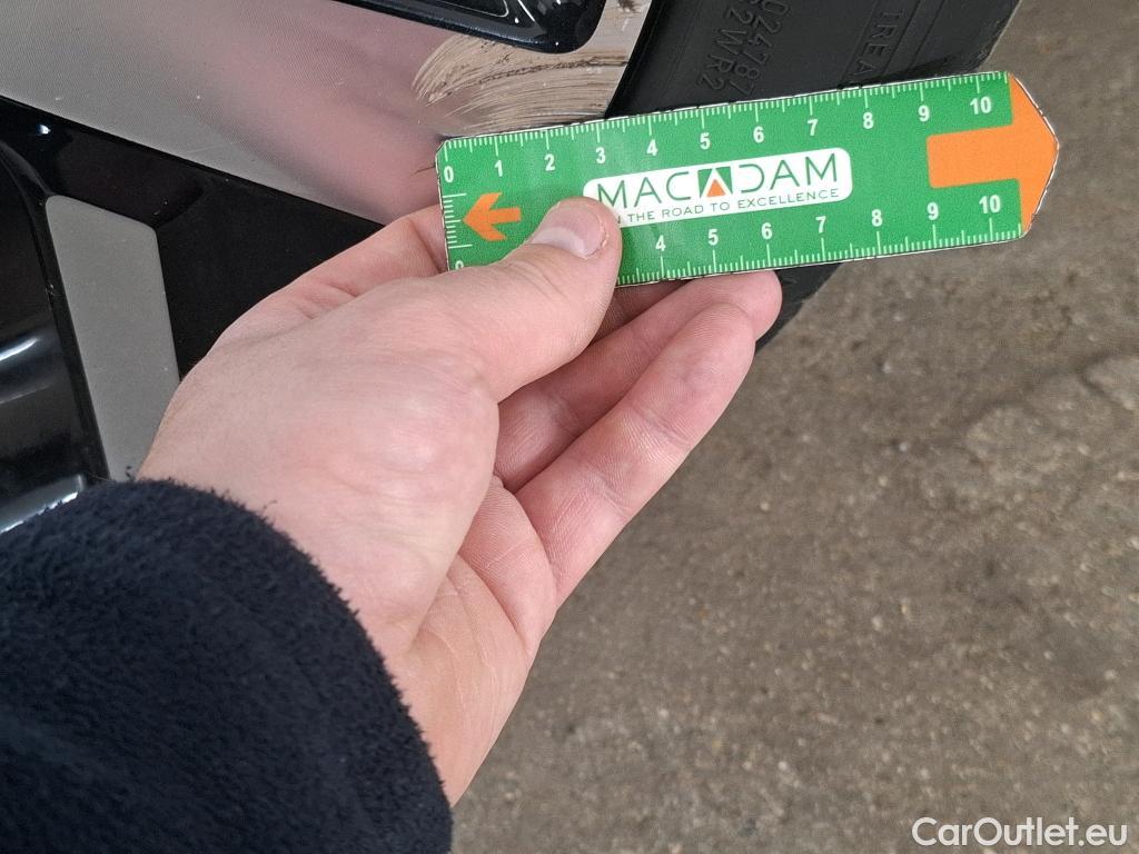  Nissan  Qashqai NISSAN  5p Crossover 1.2 DIG-T 115 Xtronic Tekna #9