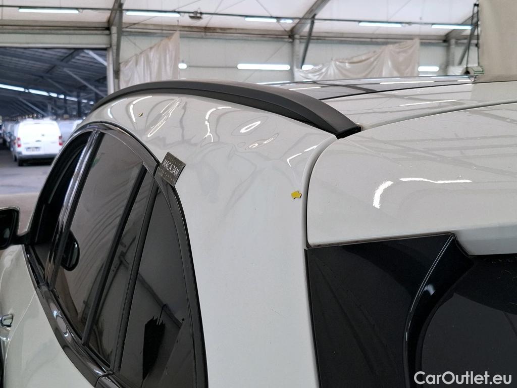  Mercedes  GLA MERCEDES-BENZ  / 2020 / 5P / SUV 1.3  250 e AMG LINE DCT #3