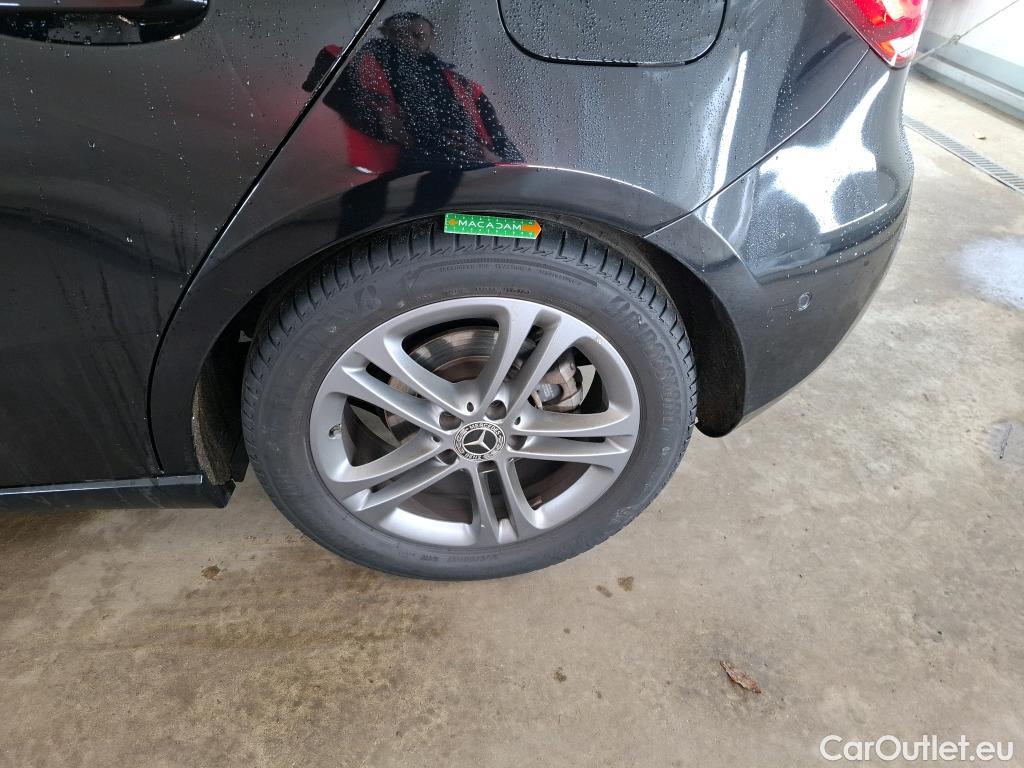  Mercedes  A-Klasse MERCEDES-BENZ Classe A Compact 5p Berline A 200 Business Line 7G-DCT #20