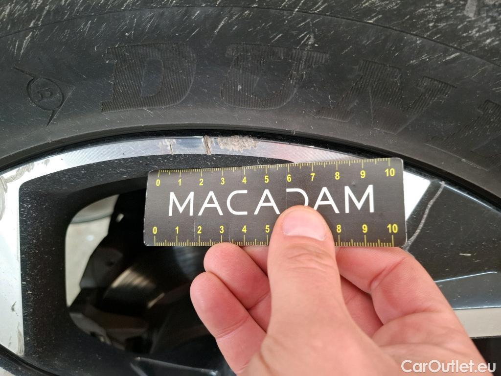  Nissan  Qashqai NISSAN  / 2017 / 5P / Crossover 1.3 DIG-T 140 Tekna #11