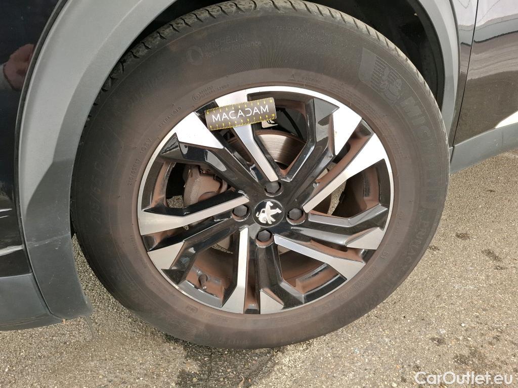  Peugeot  2008  Allure Business 1.2 PureTech 130CV BVM6 E6d #9