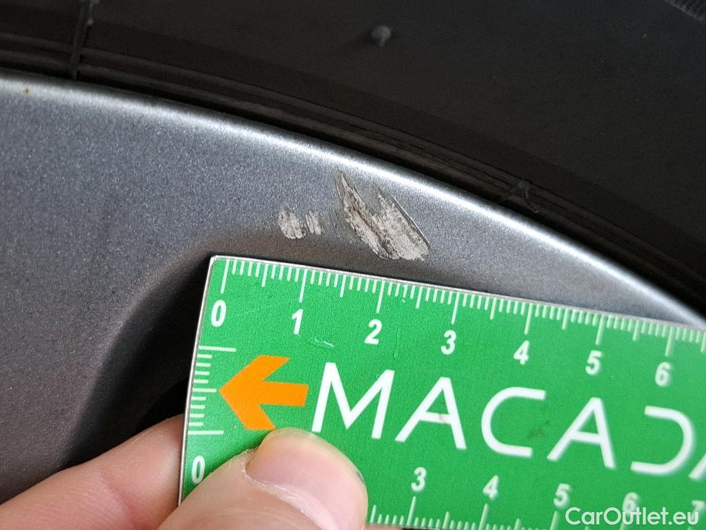  Mercedes  A-Klasse MERCEDES-BENZ Classe A Compact 5p Berline A 200 Business Line 7G-DCT #21