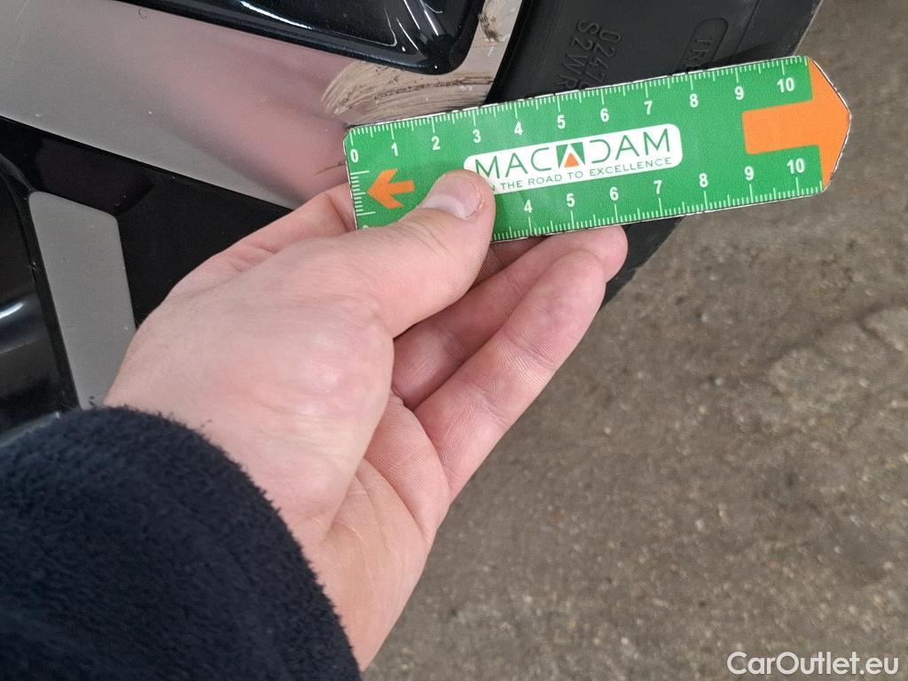  Nissan  Qashqai NISSAN  5p Crossover 1.2 DIG-T 115 Xtronic Tekna #8