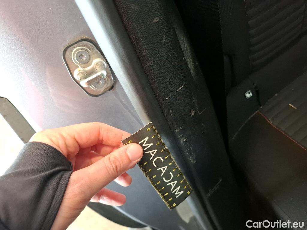  Peugeot  2008  Active Business 1.5 HDi 100CV BVM6 E6d #11