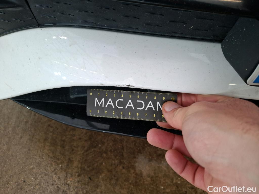  Mercedes  GLA MERCEDES-BENZ  / 2020 / 5P / SUV 1.3  250 e AMG LINE DCT #30