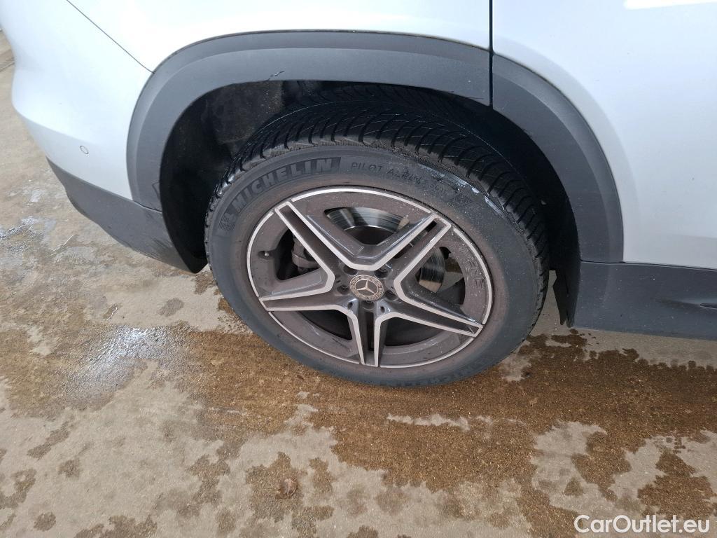  Mercedes  GLB MERCEDES-BENZ  / 2019 / 5P / SUV  200 d AMG Line #24