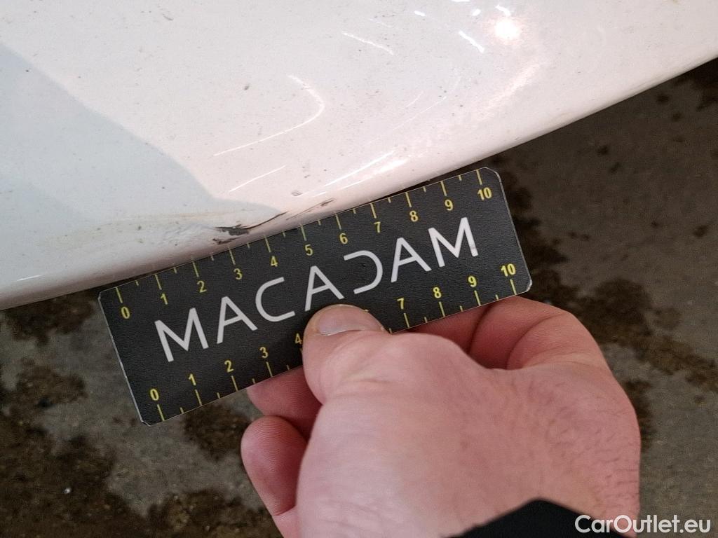  Toyota  Yaris TOYOTA  Hybride / 2019 / 5P / Berline Hybride 116h Dynamic Business Beyond Zer #8