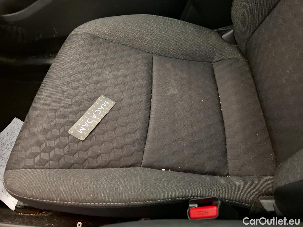  Toyota  Yaris TOYOTA  Hybride / 2019 / 5P / Berline Hybride 116h Dynamic Business Beyond Zer #20