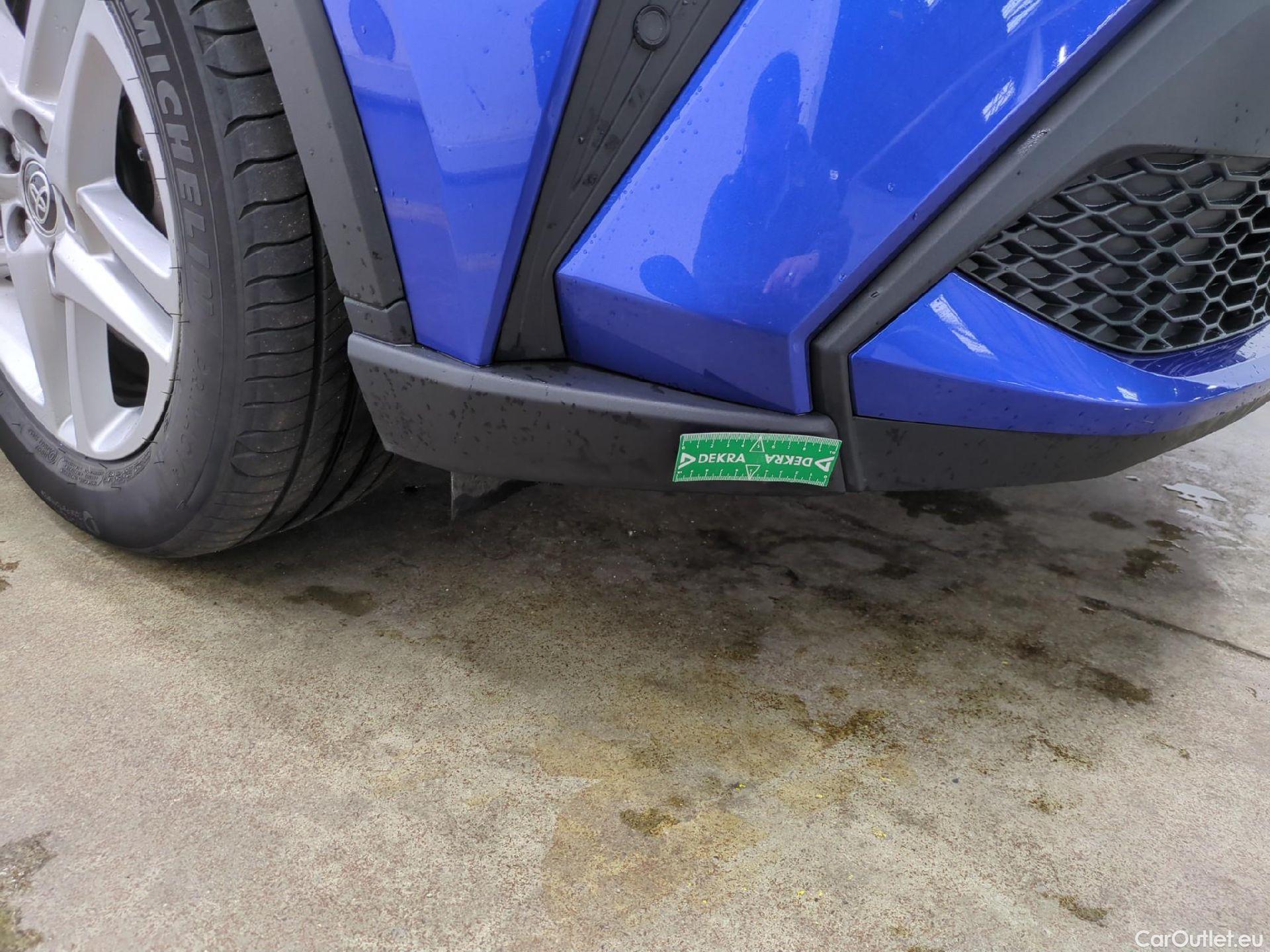  Toyota  C-HR TOYOTA  / 2016 / 5P / SUV 2.0 Hybride 184 Dynamic Business Beyond #9