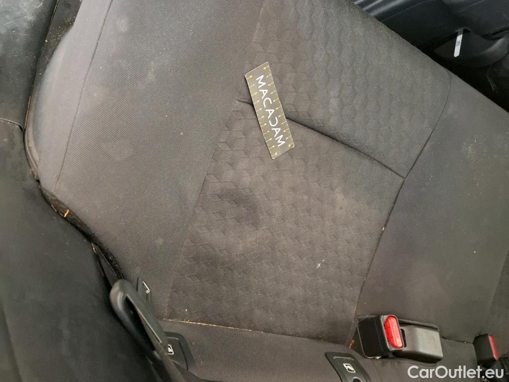  Toyota  Yaris TOYOTA  Hybride / 2019 / 5P / Berline Hybride 116h Dynamic Business Beyond Zer #21