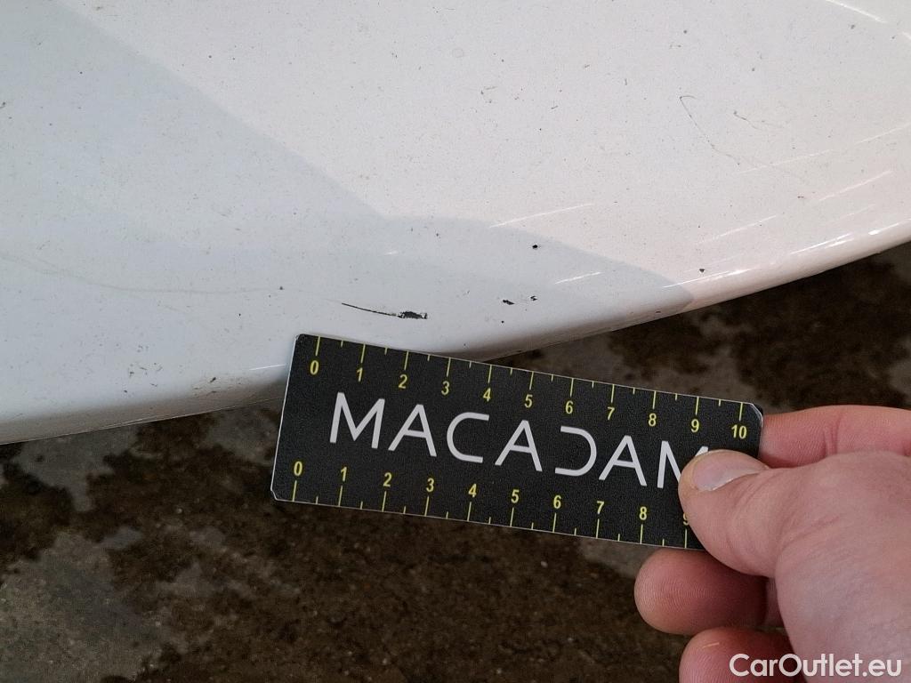  Toyota  Yaris TOYOTA  Hybride / 2019 / 5P / Berline Hybride 116h Dynamic Business Beyond Zer #7