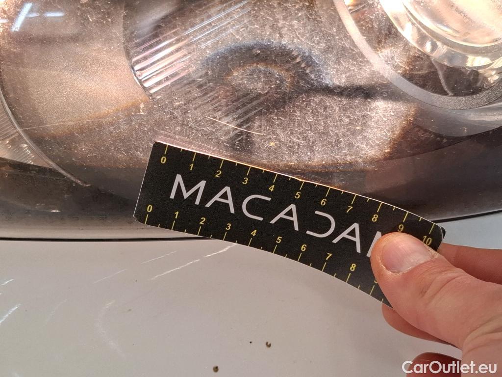  Toyota  Yaris TOYOTA  Hybride / 2019 / 5P / Berline Hybride 116h Dynamic Business Beyond Zer #19