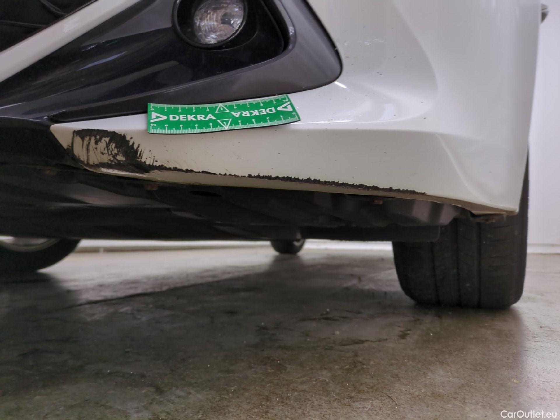  Toyota  Corolla TOYOTA  Touring Sports / 2018 / 5P / Break Hybride 122h Dynamic Business Stage Acad #10