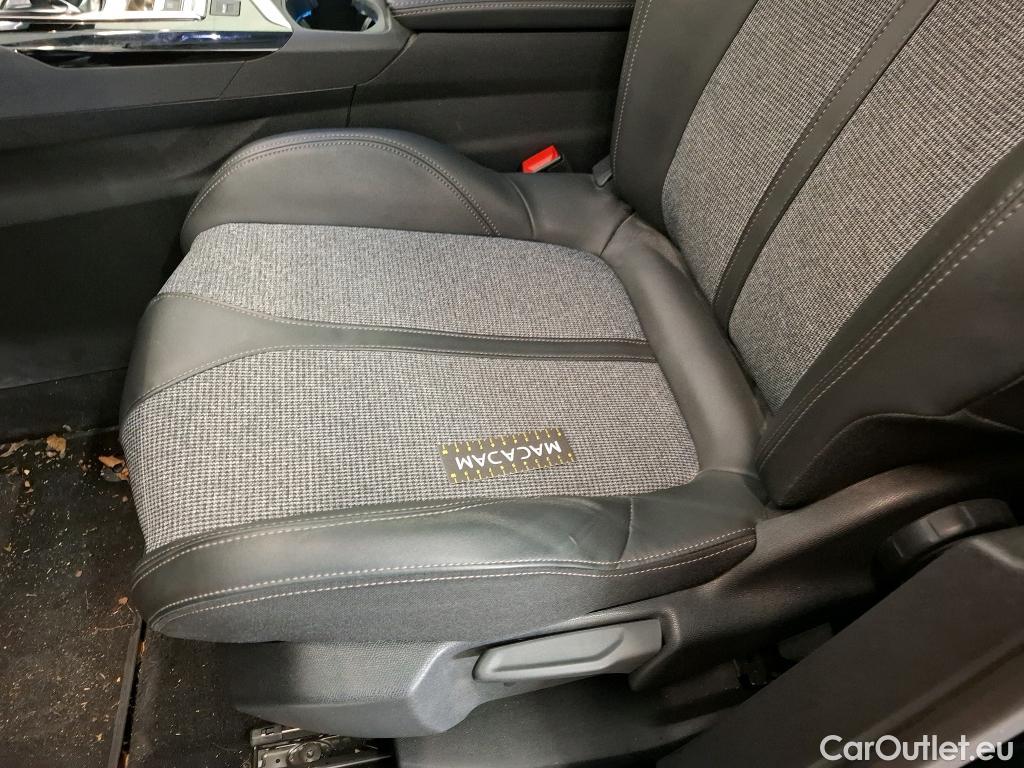  Peugeot  3008  Allure Business 1.2 PureTech 130CV BVA8 E6d #1