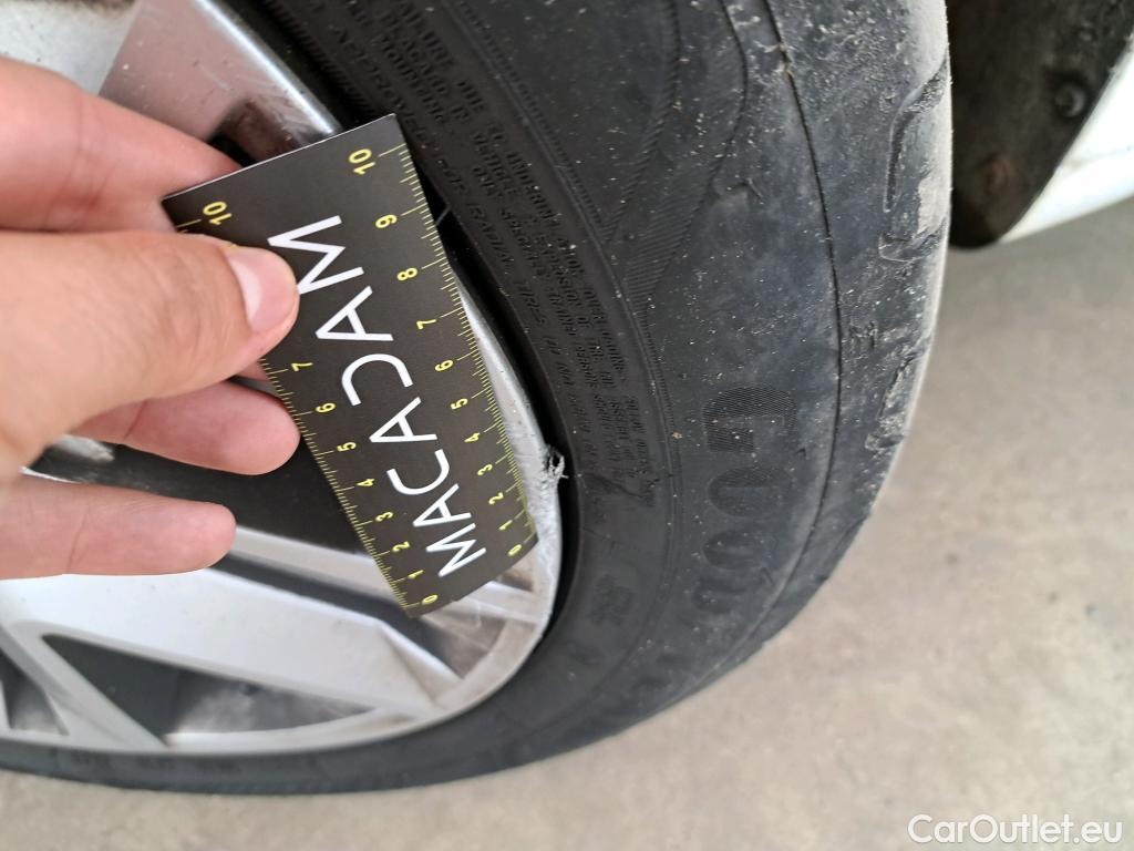  Renault  Clio  V Business 1.0 SCe 65CV BVM5 E6d #4