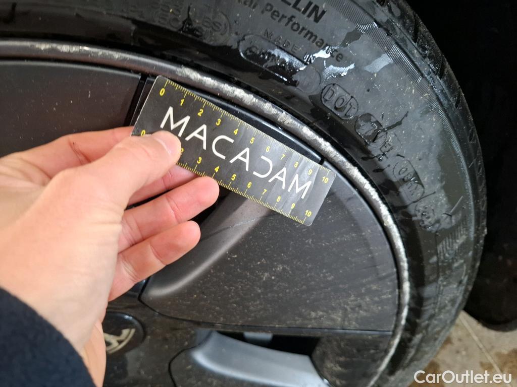  Tesla  Model 3 TESLA  / 2018 / 4P / Berline Grande Autonomie #13