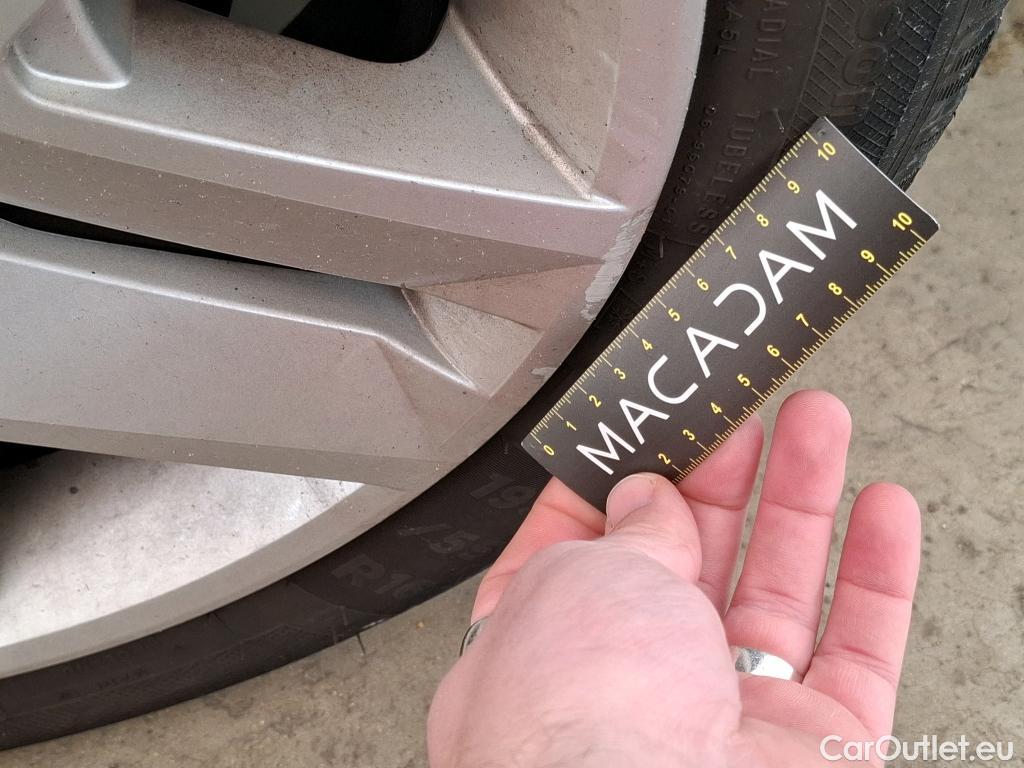  Renault  Clio  V Business 1.6 E-TECH Hybrid 140CV BVA6 E6d #33