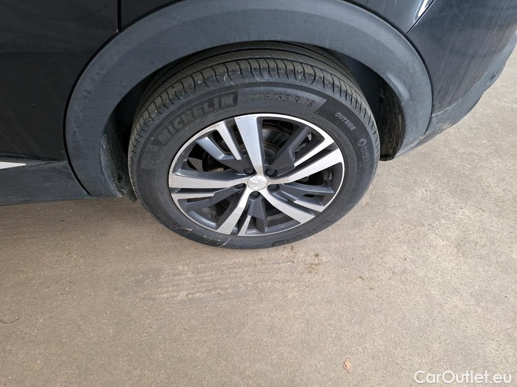  Peugeot  3008  Allure Business 1.2 PureTech 130CV BVA8 E6d #8