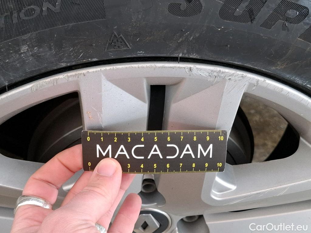  Renault  Clio  V Business 1.6 E-TECH Hybrid 140CV BVA6 E6d #29