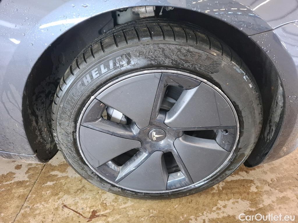  Tesla  Model 3 TESLA  / 2018 / 4P / Berline Grande Autonomie #24