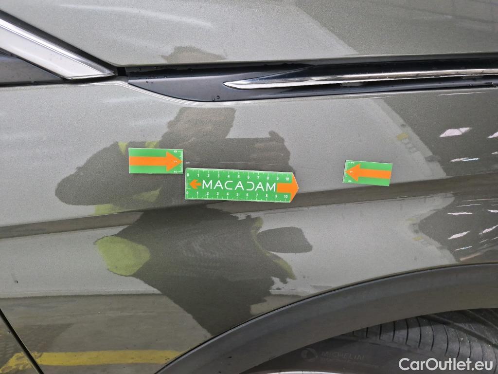  Peugeot  5008  Active Business 1.2 PureTech 130CV BVA8 7 Sieges E6dT #24