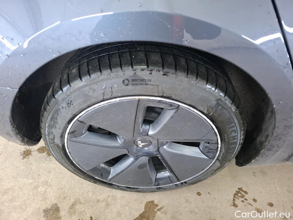  Tesla  Model 3 TESLA  / 2018 / 4P / Berline Grande Autonomie #19
