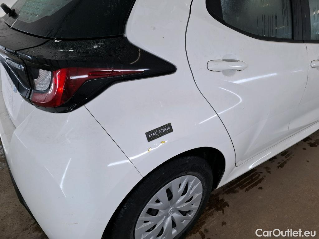  Toyota  Yaris TOYOTA  Hybride / 2019 / 5P / Berline Hybride 116h Dynamic Business Beyond Zer #16