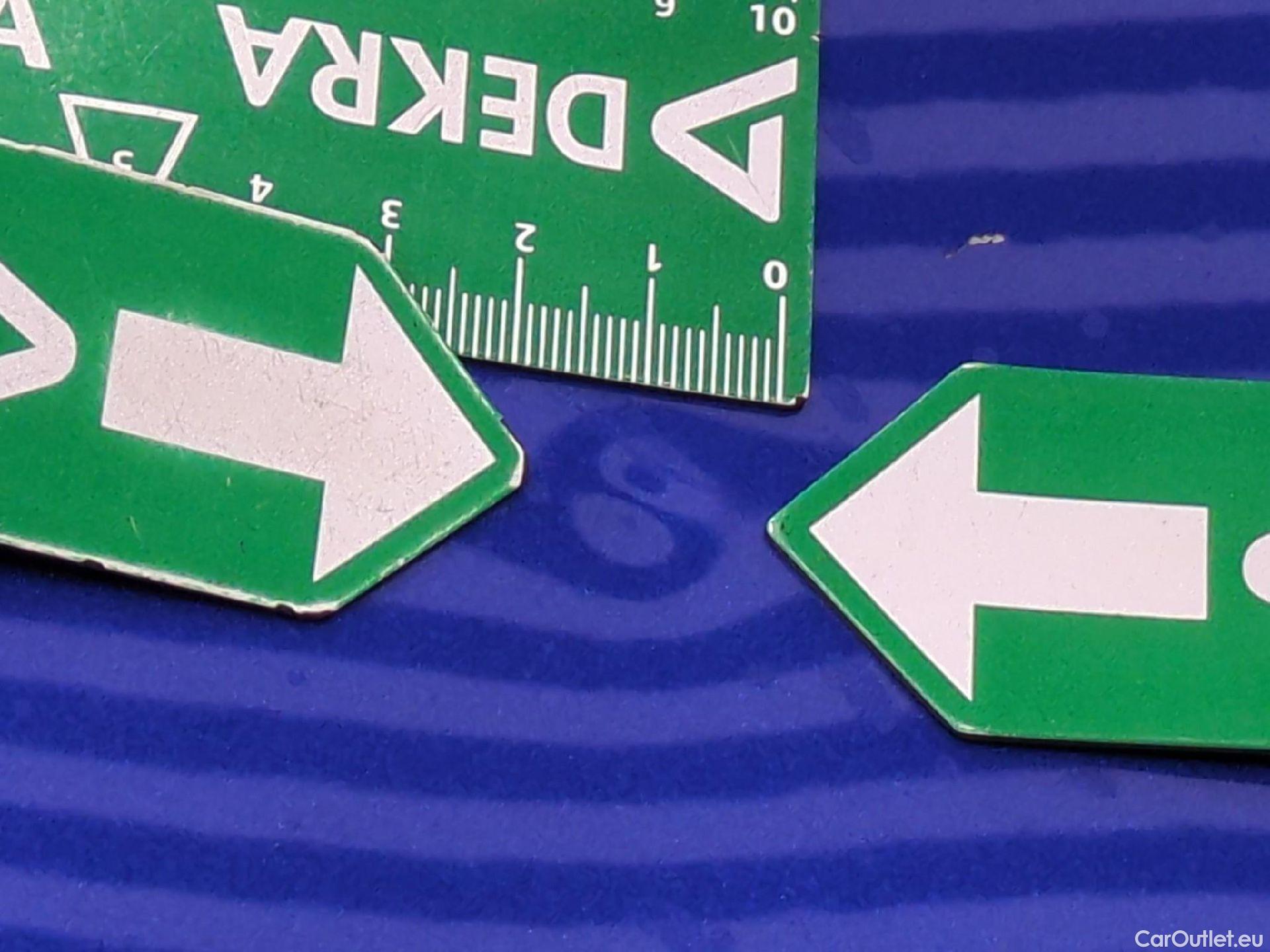  Toyota  C-HR TOYOTA  / 2016 / 5P / SUV 2.0 Hybride 184 Dynamic Business Beyond #11