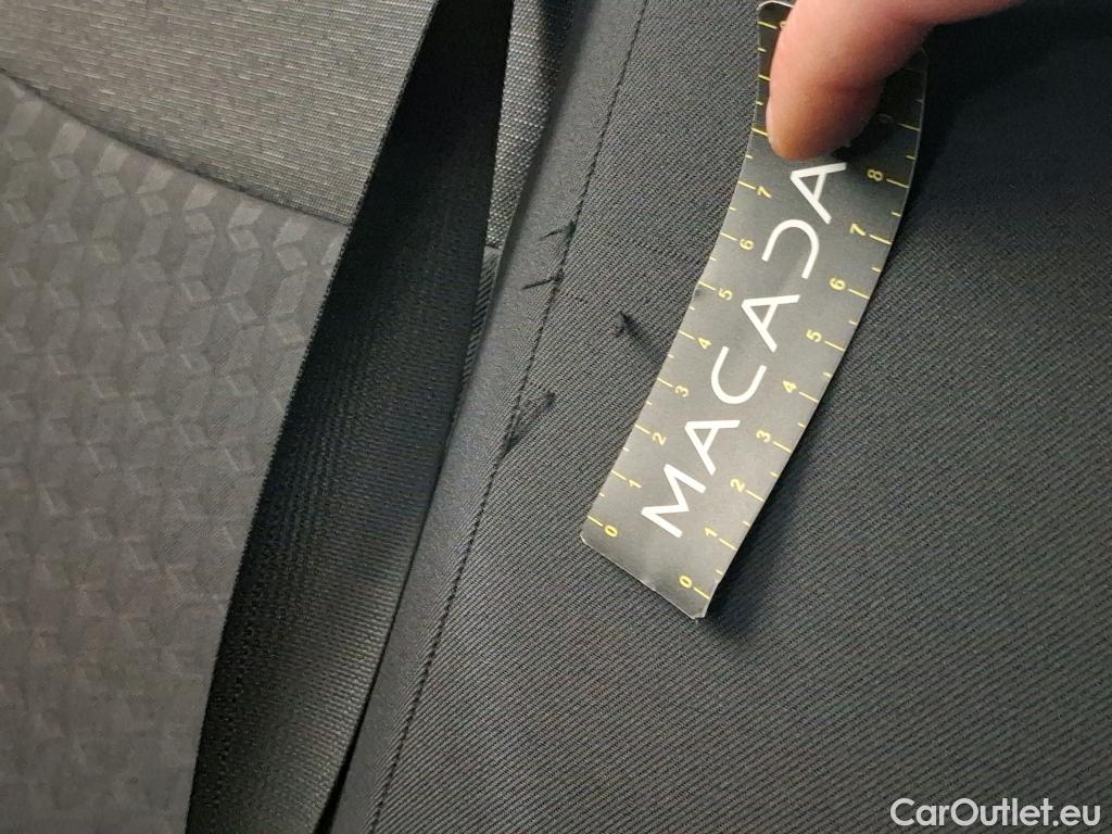  Toyota  Yaris TOYOTA  Hybride / 2019 / 5P / Berline Hybride 116h Dynamic Business Beyond Zer #13