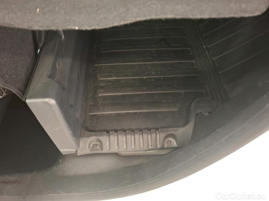  Citroen  C3  Société Feel 1.2 PureTech 80CV BVM5 E6d #5