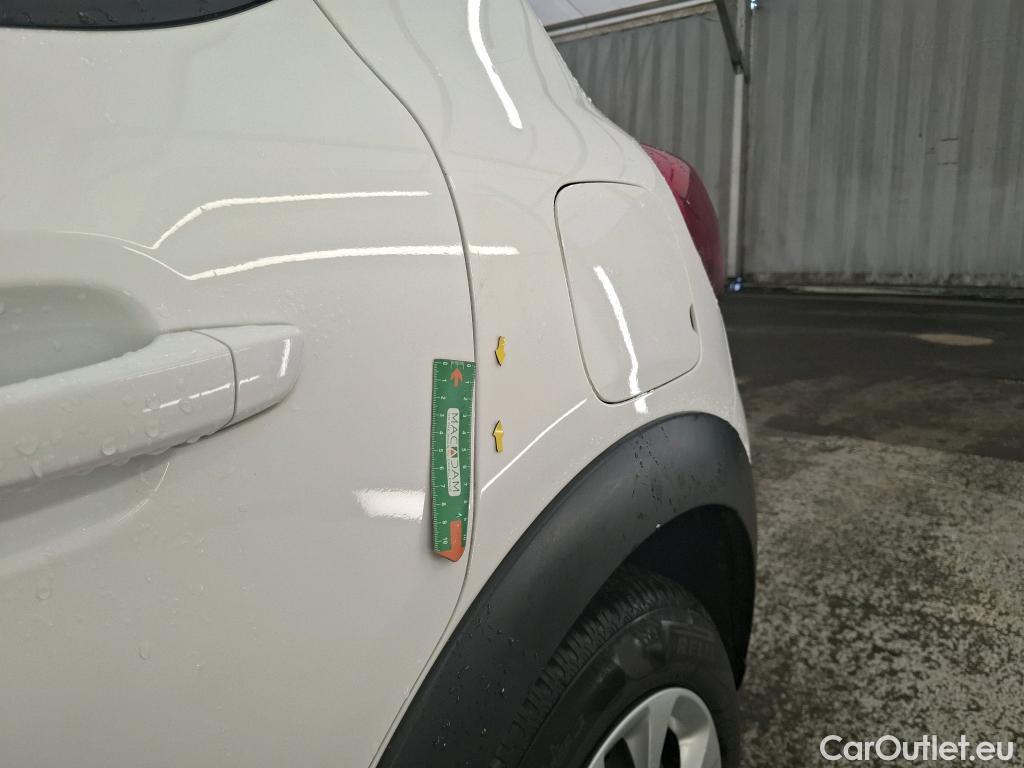  Citroen  C3  Société Feel 1.2 PureTech 80CV BVM5 E6d #11