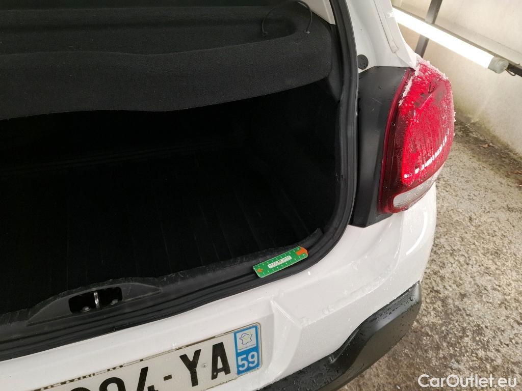  Citroen  C3  Société Feel 1.5 BlueHDI 100CV BVM6 E6d #1