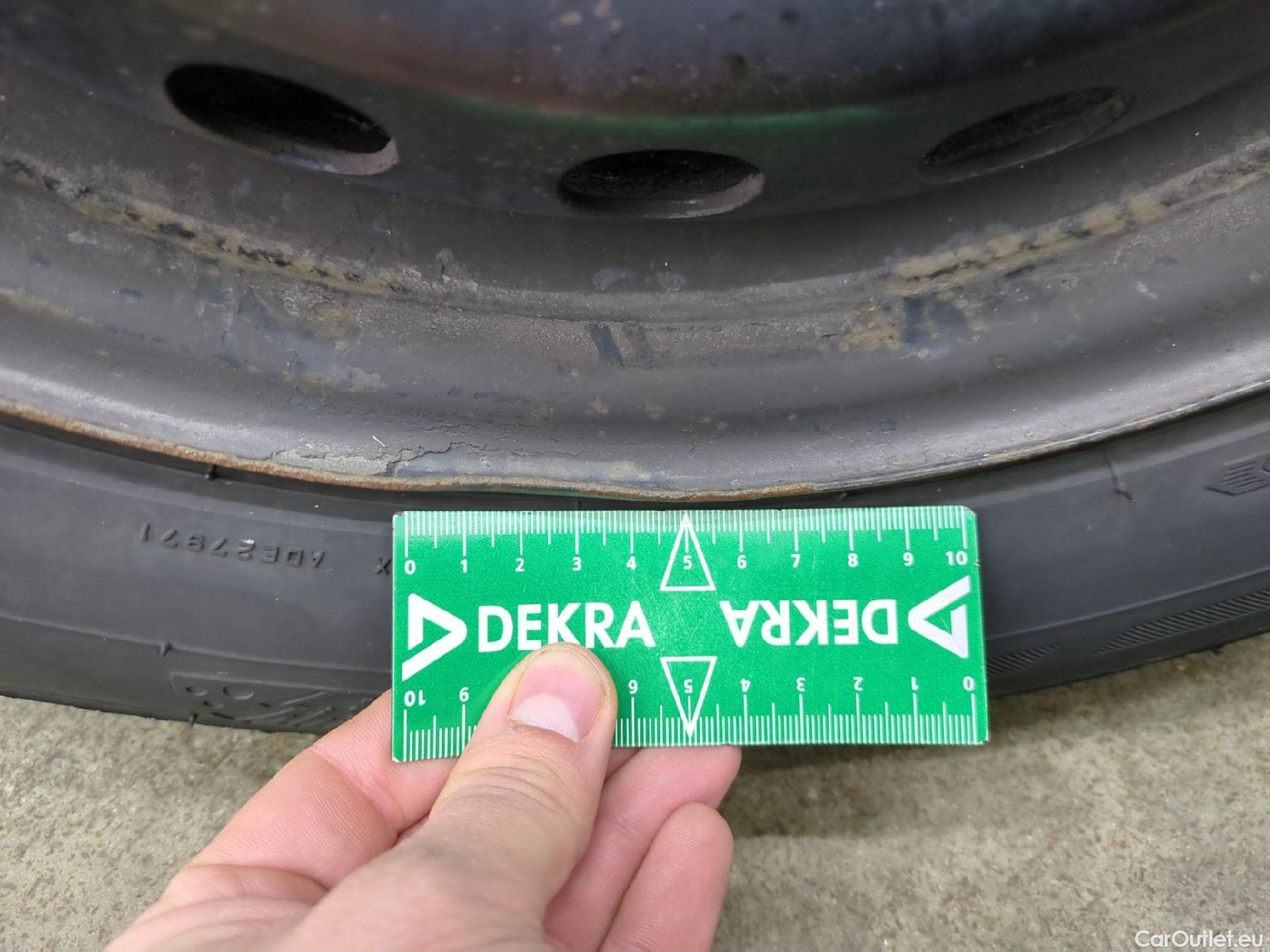  Renault  Kangoo  Express Extra (Série Spéciale) 1.5 dCi 75CV BVM5 E6 #21