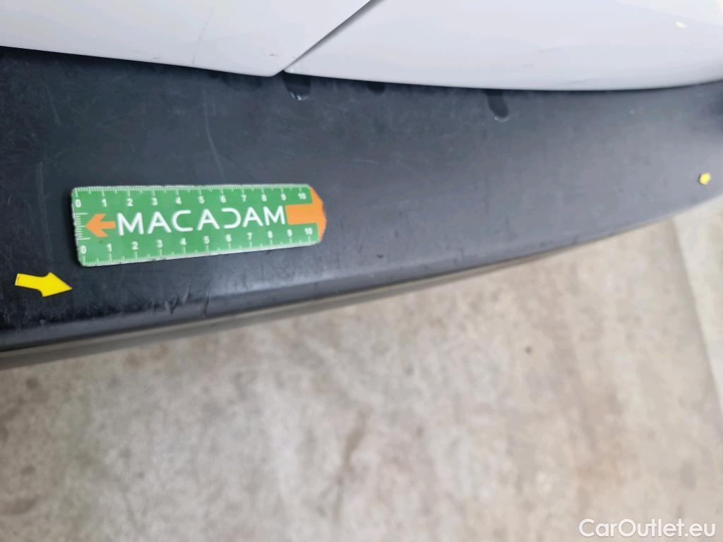  Citroen  Jumpy CITROEN  / 2016 / 4P / Fourgon tôlé Taille M BlueHDi 120 S&S BVM6 Business #108