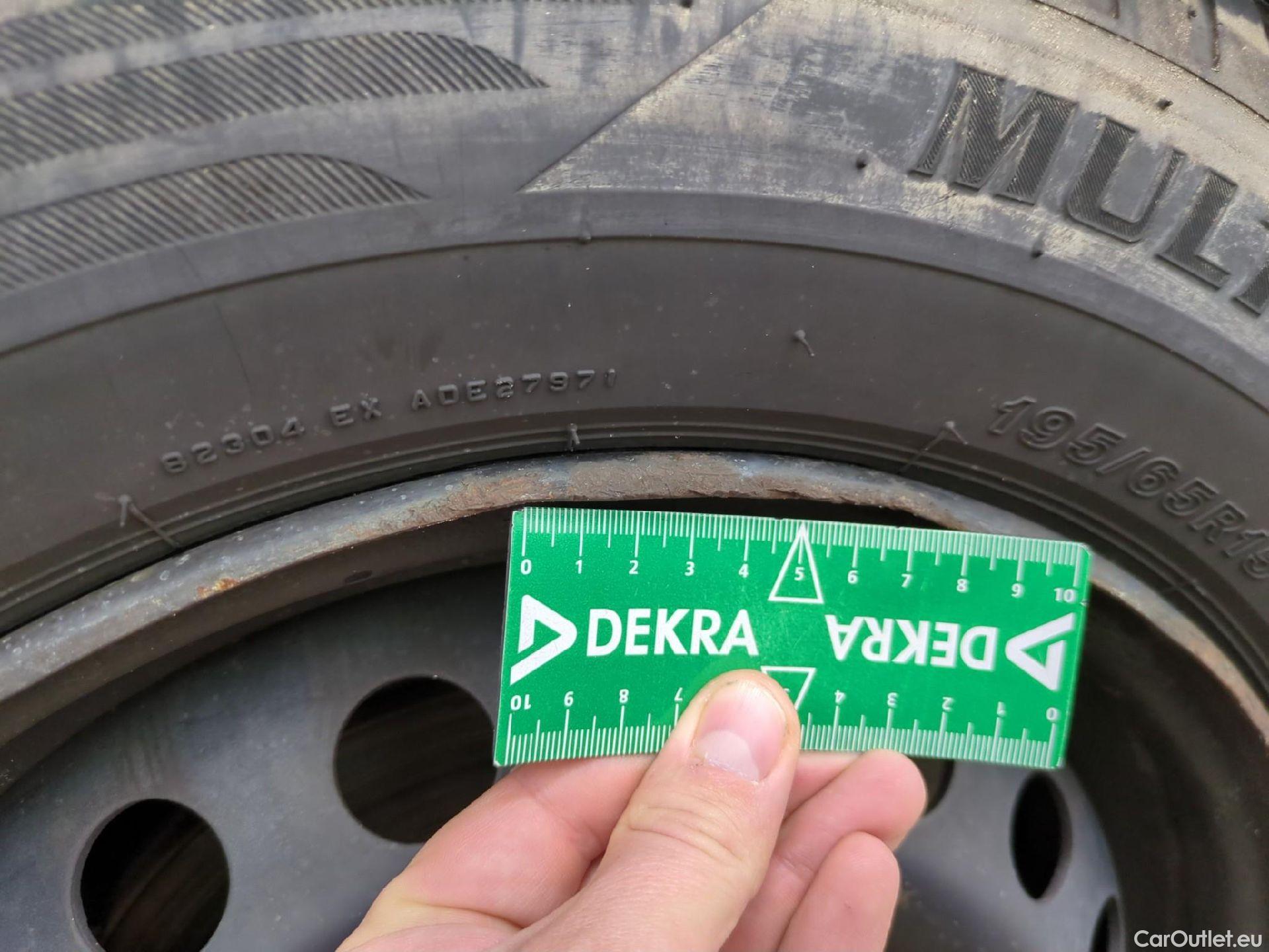  Renault  Kangoo  Express Extra (Série Spéciale) 1.5 dCi 75CV BVM5 E6 #18