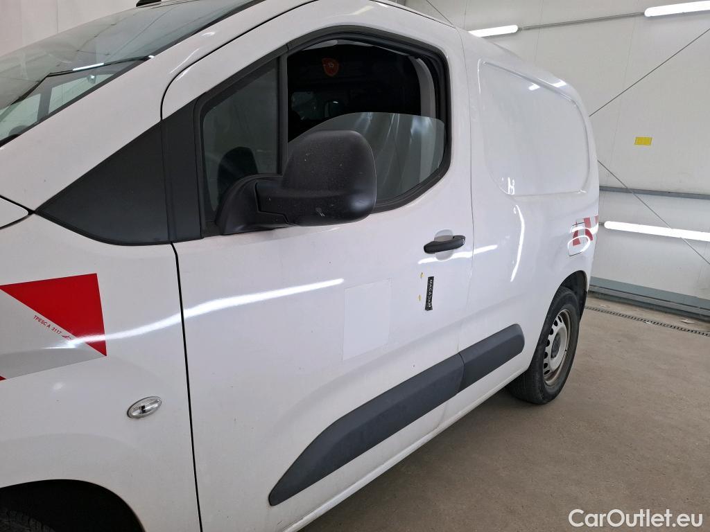  Citroen  Berlingo  Fourgon Worker M 1000 1.2 PureTech 130CV BVA8 E6d #44