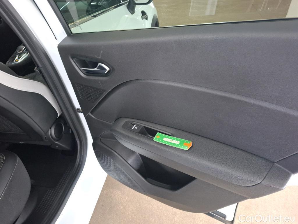  Renault  Captur RENAULT  / 2019 / 5P / SUV Intens E-TECH Plug-in 160 -21 #7