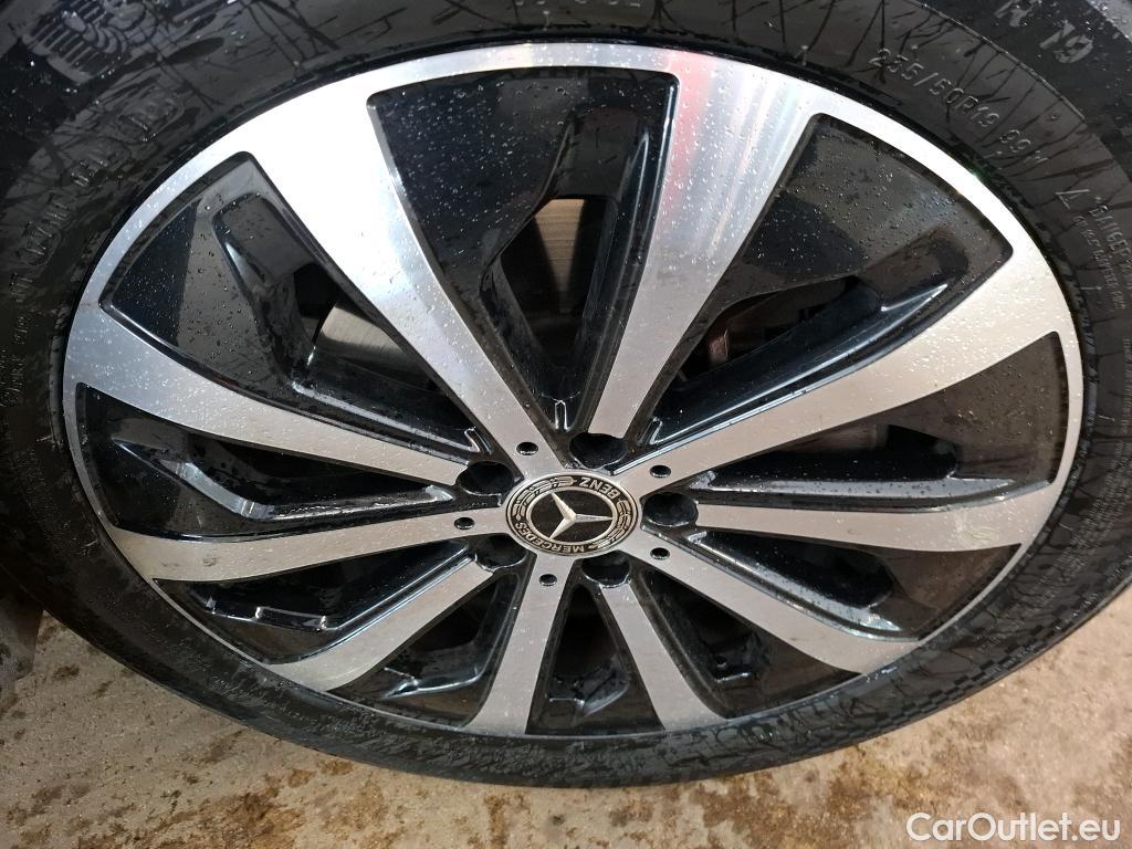  Mercedes  GLA MERCEDES-BENZ  / 2020 / 5P / SUV 1.3  250 e BUSINESS LINE DCT #12