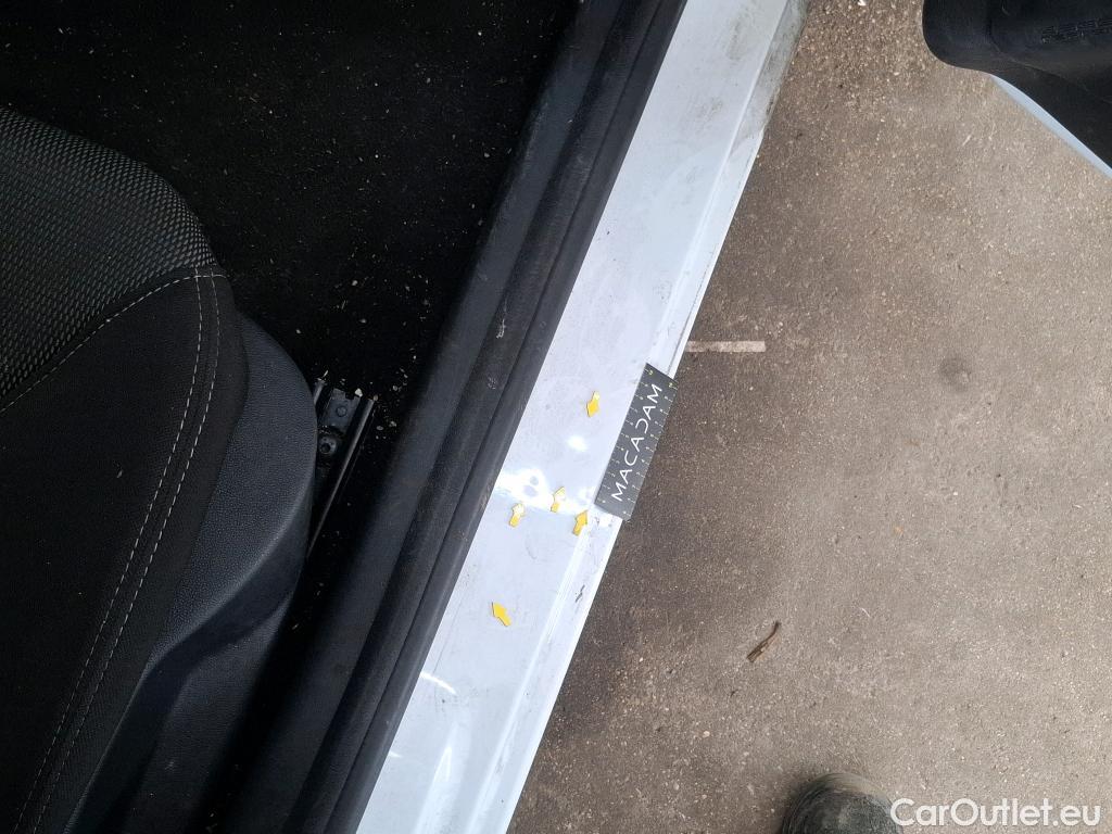  Renault  Clio  IV Air 1.5 dCi 75CV BVM5 E6 #129