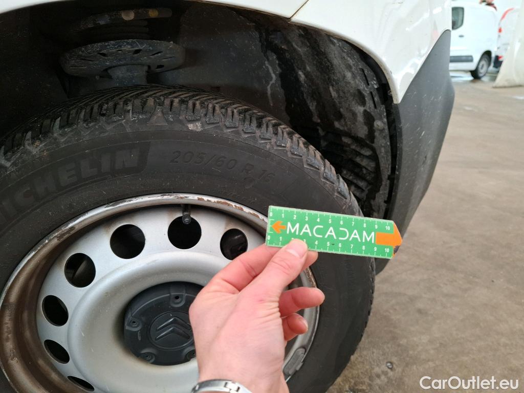  Citroen  Berlingo  Fourgon Driver M 1000 1.5 BlueHDi 100CV BVM5 E6dT #44