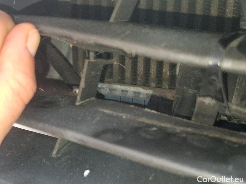  Renault  Clio  IV Air 1.5 dCi 75CV BVM5 E6 #151