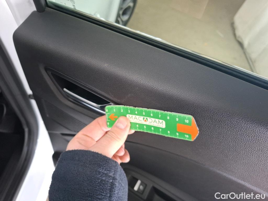  Renault  Captur RENAULT  / 2019 / 5P / SUV Intens E-TECH Plug-in 160 -21 #9