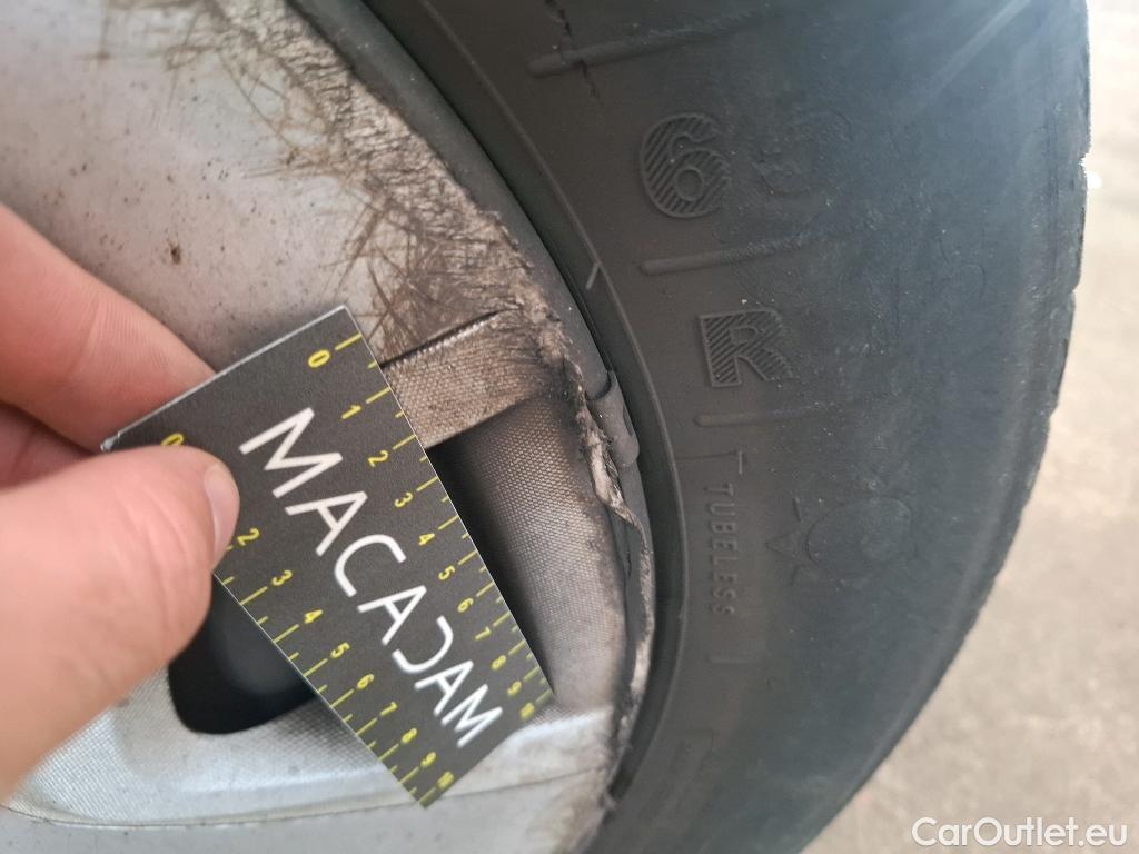  Renault  Clio  IV Air 1.5 dCi 75CV BVM5 E6 #231