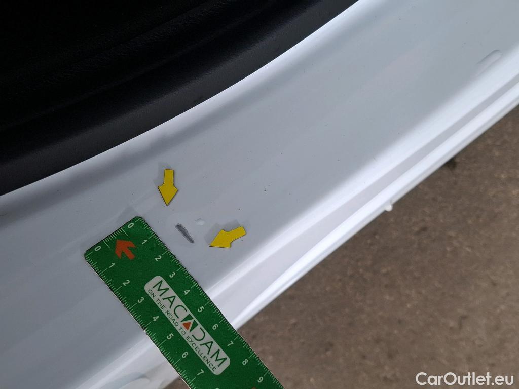  Renault  Captur RENAULT  / 2019 / 5P / SUV Intens E-TECH Plug-in 160 -21 #19