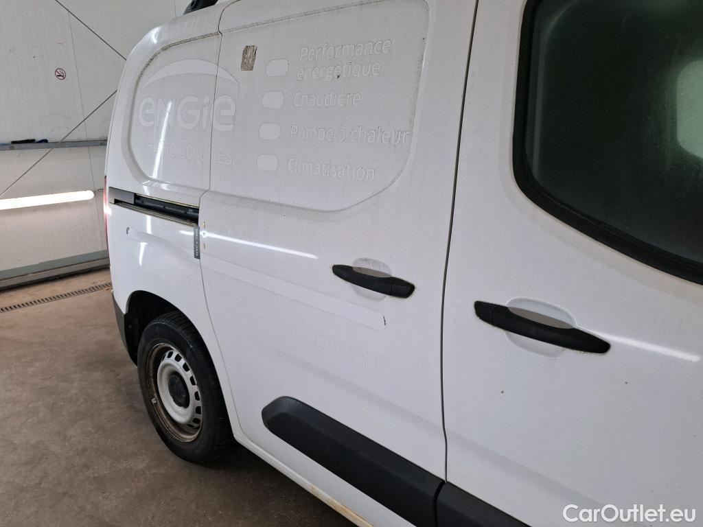  Citroen  Berlingo  Fourgon Club M 650 1.5 BlueHDi 75CV BVM5 E6dT #21